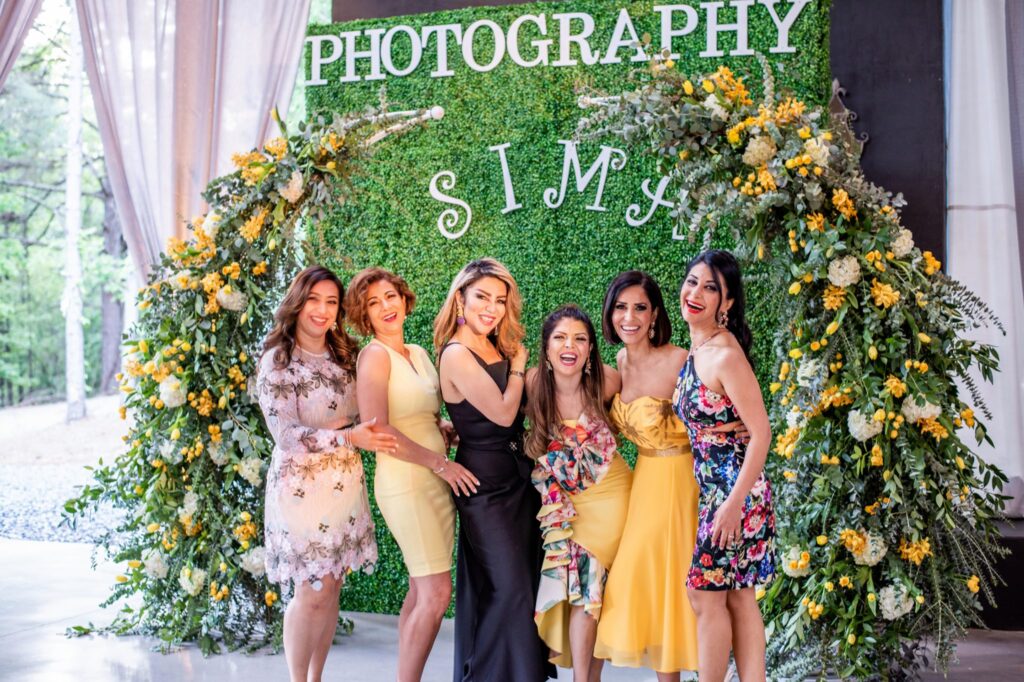 Floral wedding photo-booth ideas